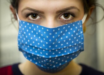 Nekašlejme na druhé! Výzva nevládních organizací občanům ČR ke koronaviru