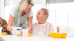 Velká nespravedlnost: rozdíly v odměnách zaměstnanců v sociálních službách jsou i 10 tisíc měsíčně