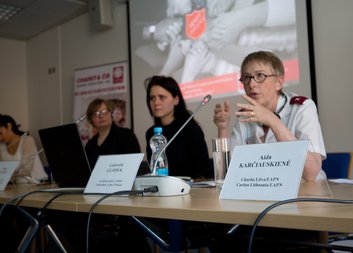 Dluhové pasti: náš společný problém