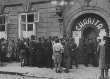 Charita v letech 1994-1997