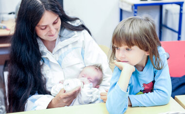 Pomáháme maminkám v nepříznivé situaci