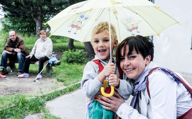 Pomáháme maminkám v nepříznivé situaci