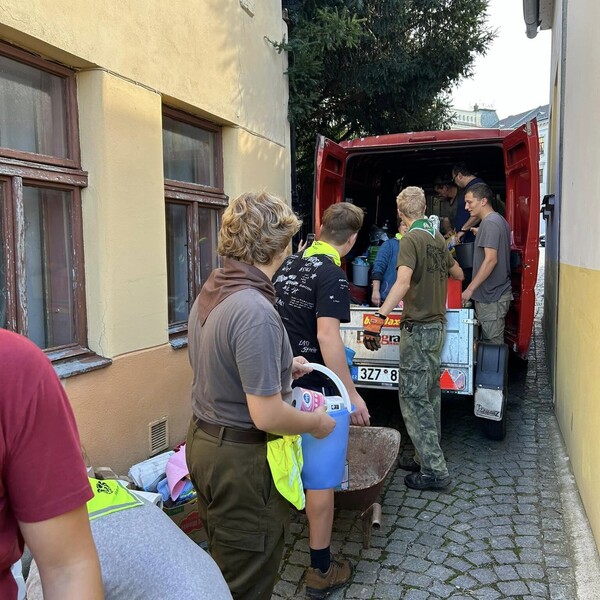 Materiální pomoc - Charita Kroměříž