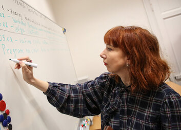 Iryna utekla s manželem před ruskou armádou, teď pomáhá ukrajinským dětem v Plzni s integrací