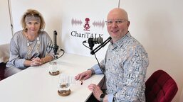 Herečka Barbora Munzarová: Jak pečovala o rodiče a proč podporuje Charitní sestru roku