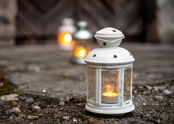 Vánoce mohou být i náročným obdobím. Kam se v Charitě obrátit o pomoc