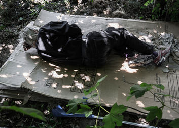 Pomozme lidem bez domova najít útočiště před mrazem