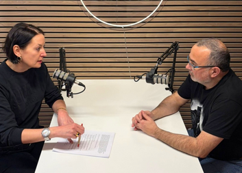 Michael Romancov: Pomoc našich občanů Ukrajině nezná hranic. Vláda podle něj v této oblasti „nedělá nic“